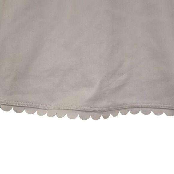 IVL Collective Women's White Nylon/Spandex Mini Scalloped Edge Tennis Skirt Skor - Picture 3 of 7